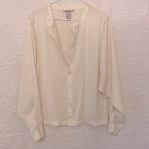 EUC H&M long sleeve blouse, cream white, US size 6 - Picture 6 of 6